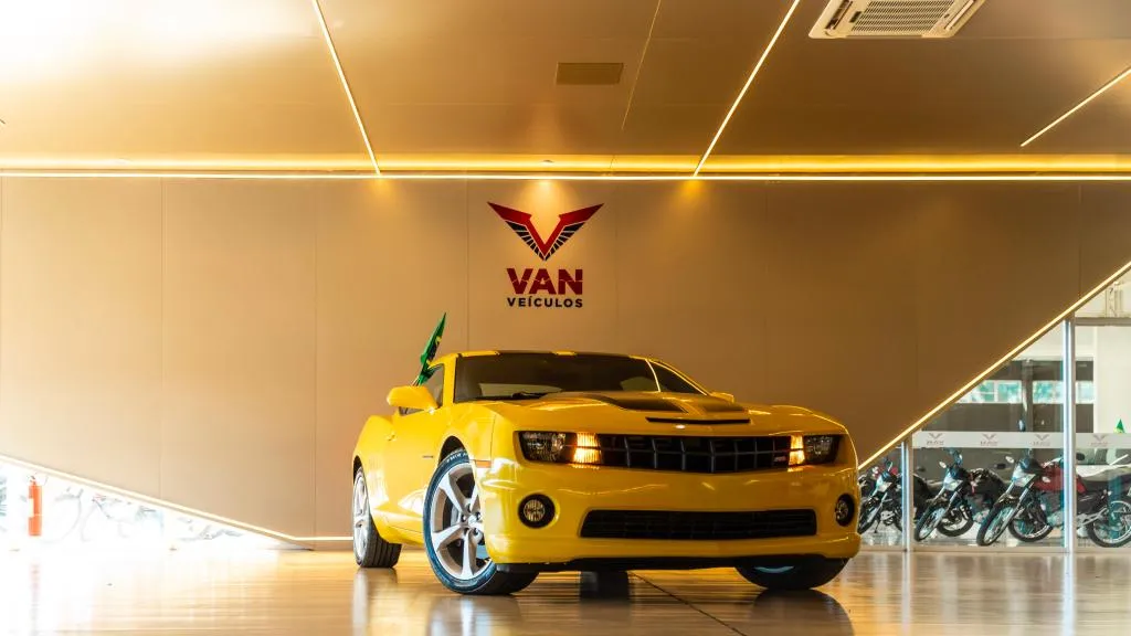 Chevrolet Camaro 2013 amarelo
